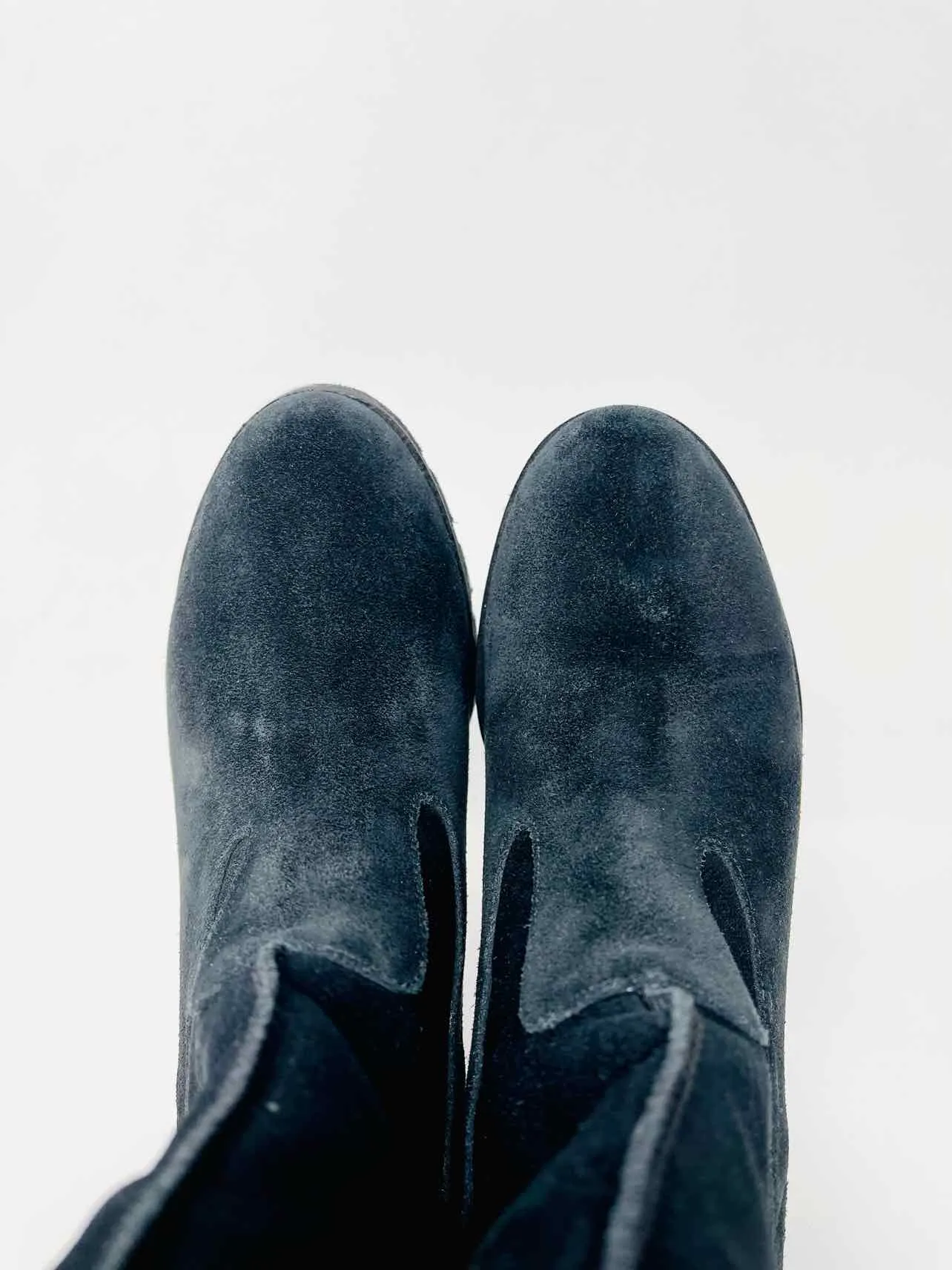 UGG Size 8.5 Black Wedge Suede Shoes WITH BOX! Short Boots